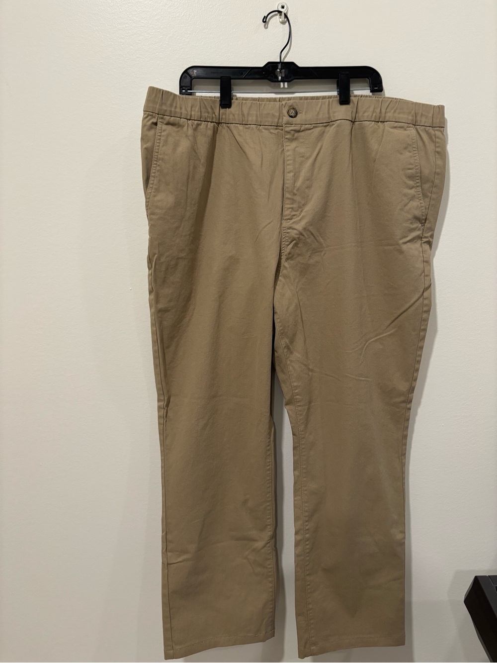 Old Navy Men's Classic Khaki Casual Pants